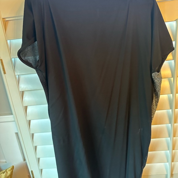 Asymmetrical dress - Picture 3 of 6